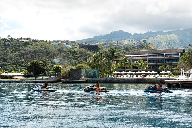 2-hour Jet Ski outing in Puna'auia - What you’ll actually see: Tahiti’s blues, plus dolphins and turtles