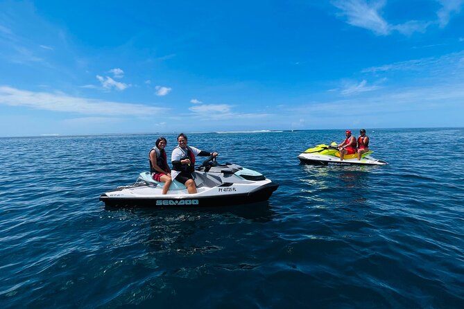 3H Jet Ski Tour to Discover Moorea - Afareaitu Waterfalls and Temae Beach: Mountaintop Views, a Real Coast Break