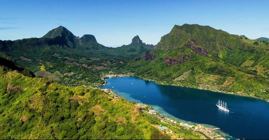 Albert Tours Excursion Safari - Moorea Safari tours&pick up - A half-day Moorea safari built for real variety, not just a drive