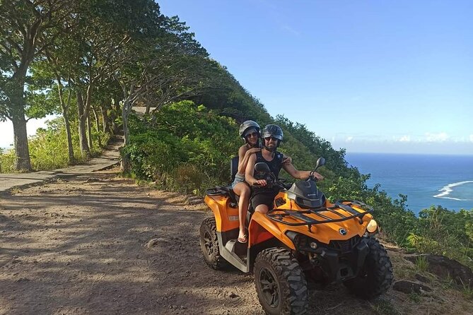 ATV Tour QUAD - Pickup and orientation at Supermarche Pao Pao (and what happens first)