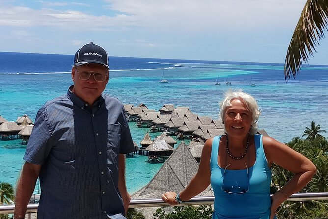 Blue Pearl Private Tour - The Moorea highlights loop: two bays, Rotui juice, and Manutea distillery