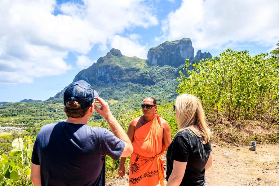 Bora Bora: 4WD History & Culture Tour - Duration, pickup timing, and how the 3 hours fit your day