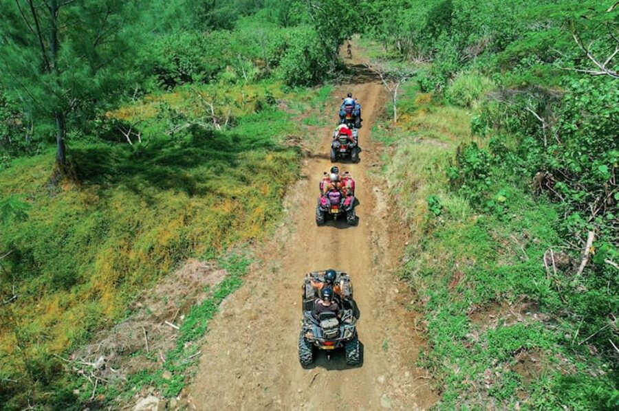 Bora Bora Adventures ATV / QUADS Tours - Mont Popoti: safety briefing, photo stop, and sunset viewpoints