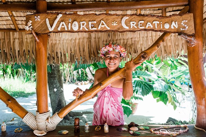 Bora Bora Snorkel Cruise by Polynesian Outrigger Canoe with BBQ Island Lunch - Should you book the Bora Bora Snorkel Cruise with BBQ island lunch?