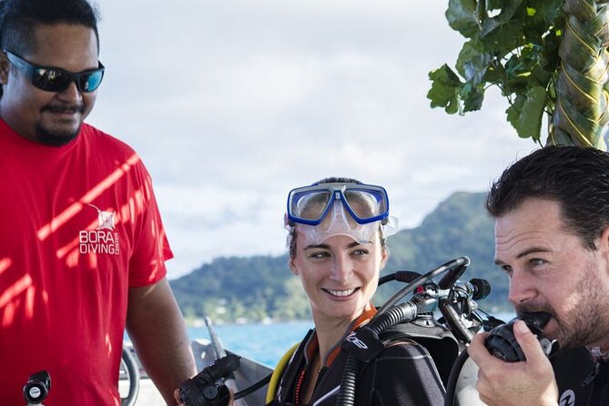 Bora Bora Underwater Scooter - Guides Who Teach Reef Etiquette While You Cruise