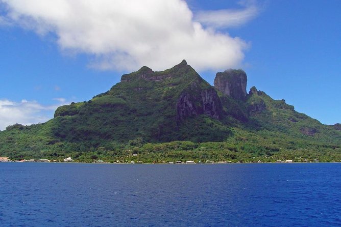 Bora Bora VIP Arrival Airport to Hotels Transfer - The lagoon views, sunroof comfort, and music plus Wi-Fi