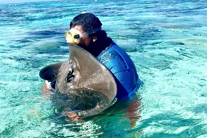 Combo Jet Ski Excursion + 4X4 Safari - Francky Franck 4x4 safari: Magic Mountain and island storytelling