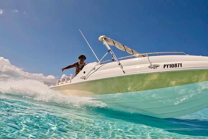 Crazy sea horse Bora Bora Comfortable boat, snorkeling and lunch - Key things to know before you go