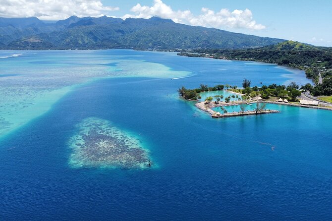 Excursion to discover the authentic Tahiti Peninsula 4:00 - Teahupo’o Wave Sign: Myth, Surfers, and Real Coastline Views
