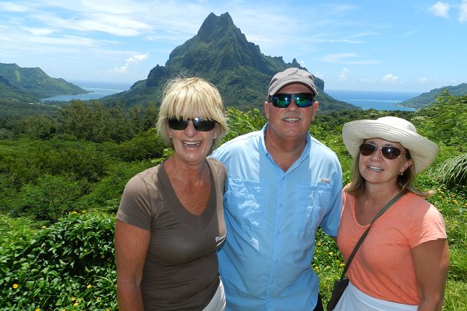 Franckyfranck Tours Moorea - Half day Tours - Top highlights in plain English