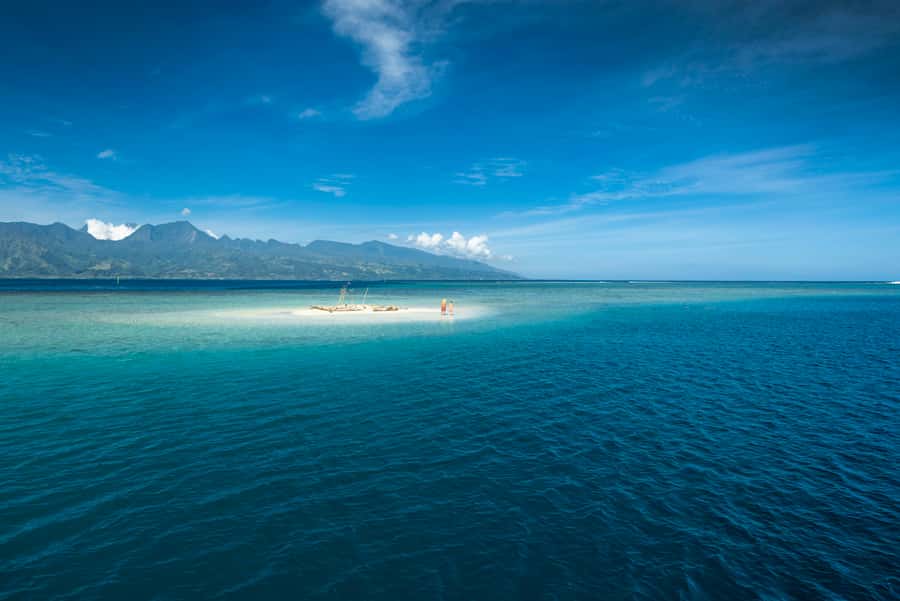 From Papeete: Tahiti Highlights Full-Day Private Tour - Taravao lookout and Phaeton Bay: the panoramic payoff