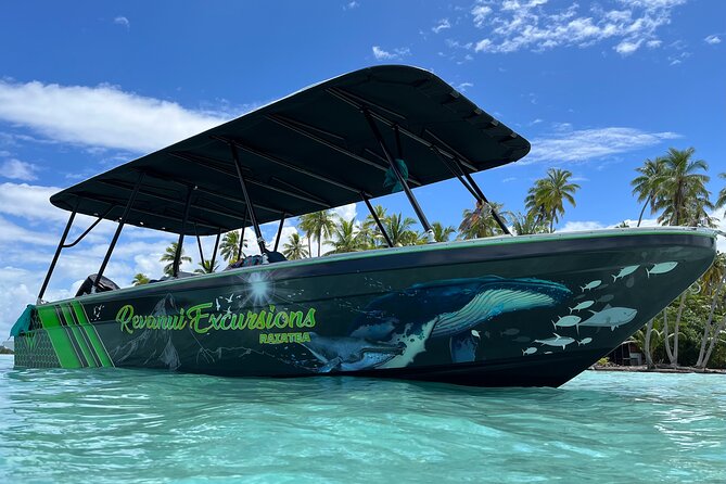 Guided tour of the island of Tahaa with Revanui Excursions - Getting there on Revanui’s boat, and what to expect on the water