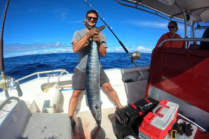 Half-day Big Fishing in Moorea on shared tour - Morning departure from Haapiti Surf Lodge, and how to plan your day