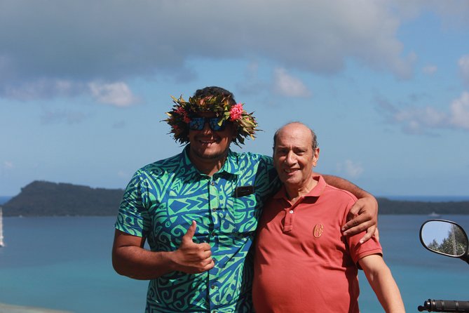 Half day lagoon safari tour in Bora Bora- Shared tour - The boat ride around Bora Bora: views from the water do the selling