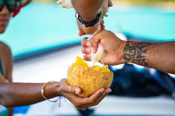 Half Day / Private Lagoon Adventure in Mo'orea - Local fruit and onboard touches that make it feel Polynesian