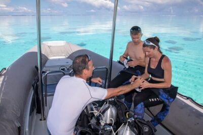Introductory Scuba Diving Experience in Bora Bora