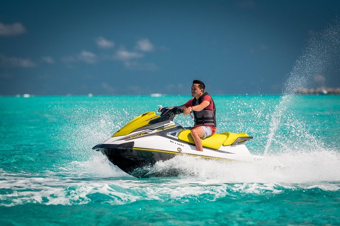 Island jet tour - Motu swim break: where you cool off and take your time