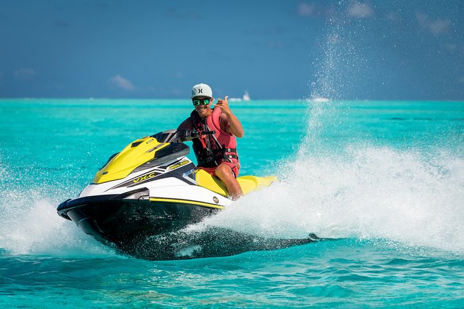 Island jet tour - The lagoon circuit: where the best color changes happen