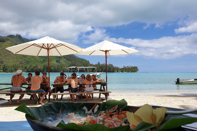 Lagoon Tour - Discover the magnificent lagoon of Moorea - Back Inside the Lagoon for Sea Turtles, Then More Shallow Ray and Shark Time