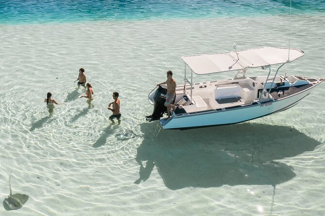 Lagoon Tour in Moorea in Small Group with Lunch - Meet at Coco Beach and plan for a full, active morning