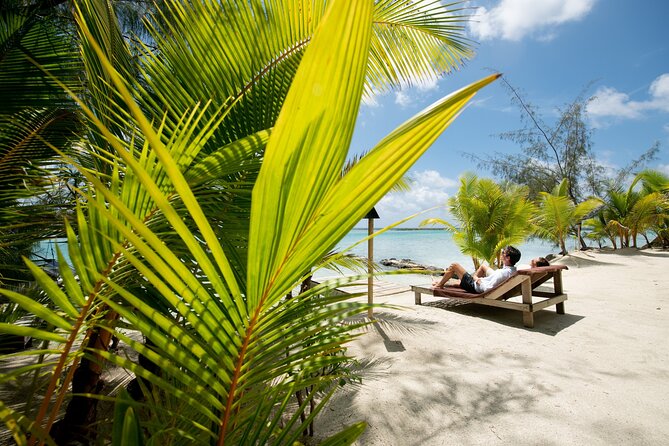 Luxury Private full day tour & Motu lunch in Bora-Bora - Your guide matters: native storytelling plus ukulele or pahu