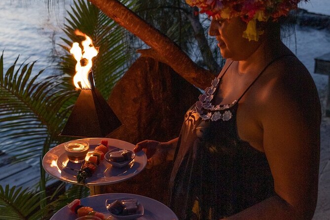 Luxury Private Sunset Cruise and Motu Dinner in Bora-Bora - The cruise portion: sunset views plus live ukulele moments