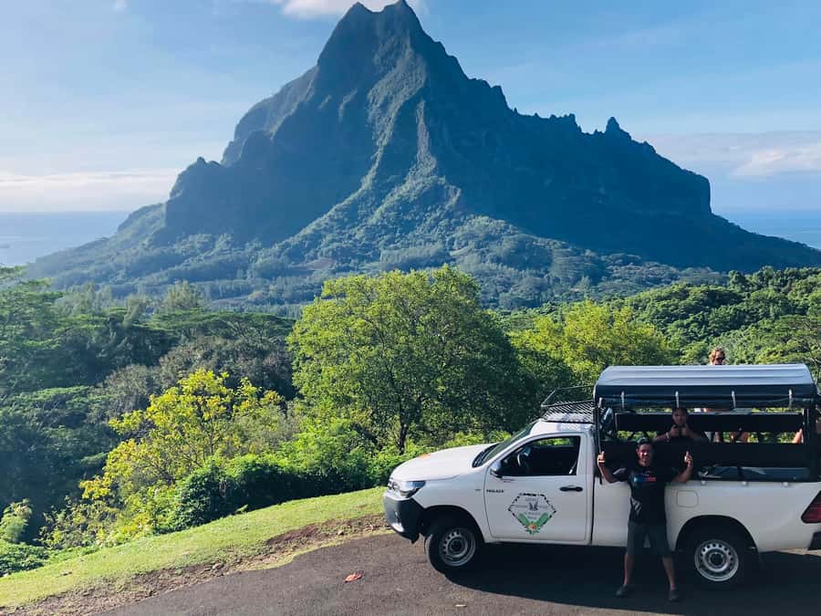 Moorea:4X4 safari excursion between land and sea with lunch - Key things that make this Moorea safari a good pick