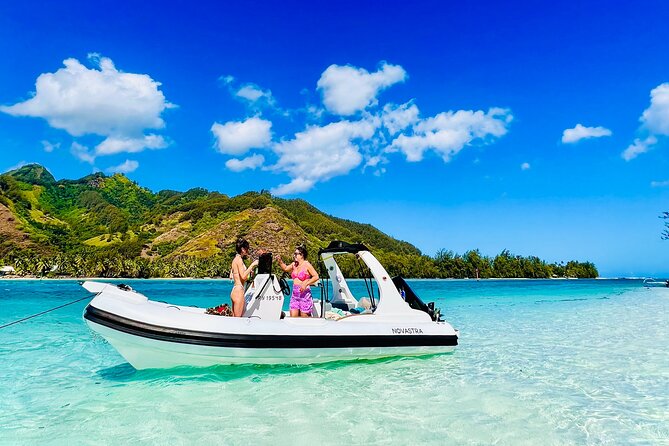 Moorea: Private 4-Hour High-End Boat Excursion - Cook’s Bay and Opunohu Bay: views that make Moorea feel real