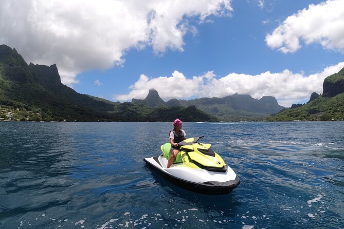 Moorea Solo or Twin 2 hours Jet Ski Tour - Pickup and meeting point: how to avoid time-wasting