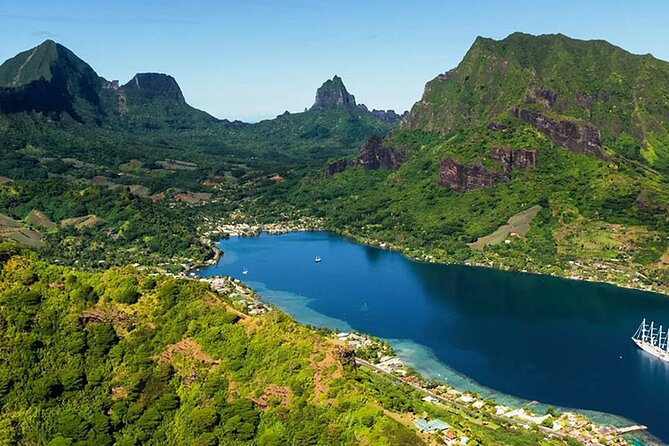 Moorea tour in electric citycoco (in autonomy) - Key highlights before you go