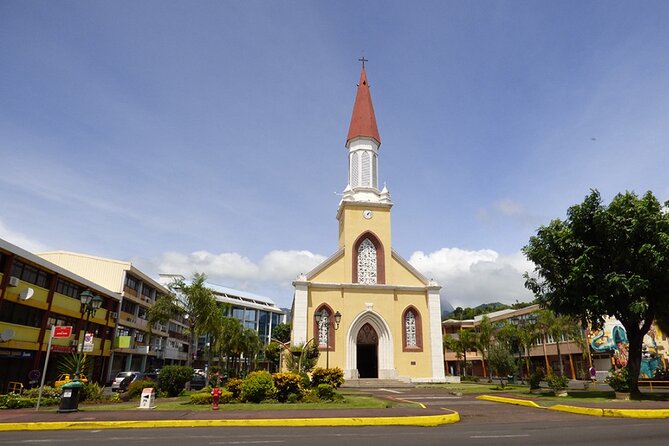 Papeete and Tahiti Historical and Cultural Tour - Stop 1 in Central Papeete: City Center at a Human Pace