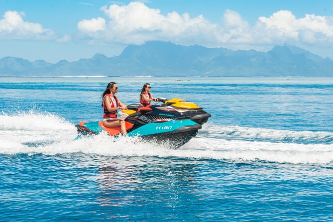 Private and Local Sunset Cruise in Tahiti - Weather and one realistic drawback to plan around