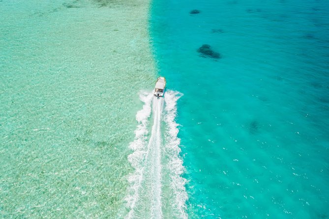 Private Boat Rental on Cap Camarat 17ft - Getting picked up from your resort, and why that matters in Bora Bora