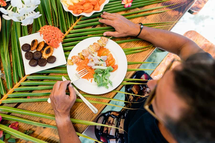 Private Bora Bora Lagoon Snorkel Cruise with BBQ Picnic - Key things that make this tour worth your time