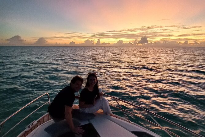 Private Bora Bora Sunset Cruise - Hotel pickup and drop-off, plus the “finish where you want” perk