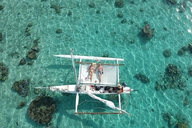 Private Moorea Discovery Half-day Sailing - Captain-led sailing between Cook and Opunohu/Opuoho bays