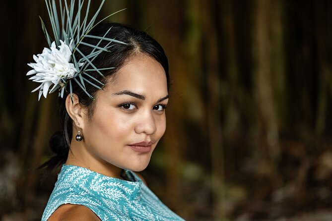 Private Photo Session on The Island of Moorea - Price for up to 4 people: value math that makes sense