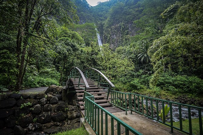 Private : Tahiti Museum & Circle Island Tour, Afternoon Tour (5h) - Maraa Grotto and the soothing power of freshwater caves