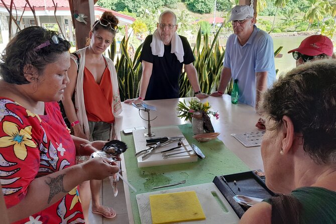 Raiatea-Beautiful Black Pearl of Tahiti and the Vanilla of Tahaa - Price and value: what $129.45 gets you in the real world