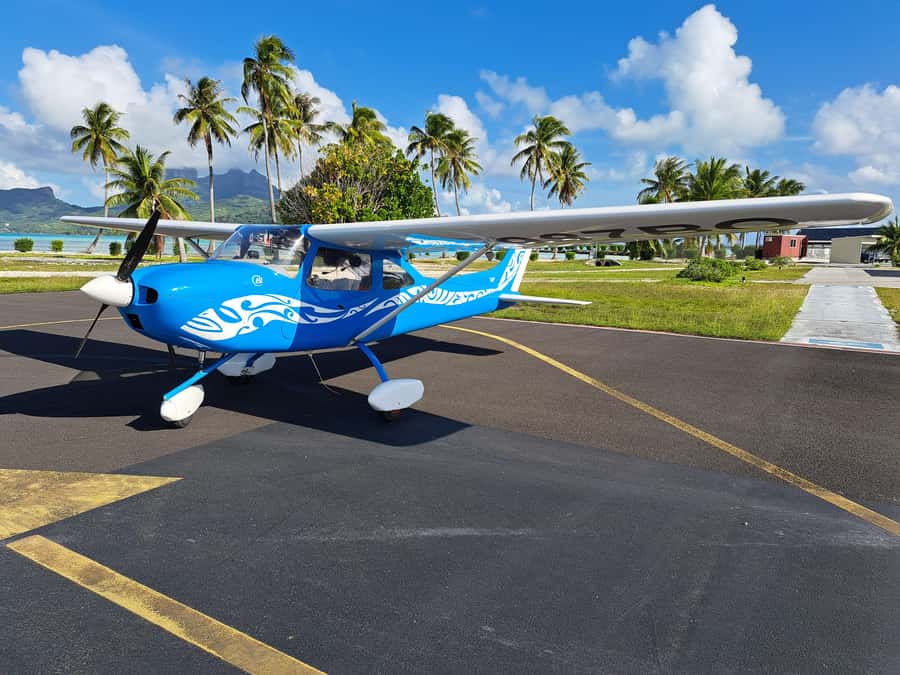Raiatea: Bora Bora and Taha'a Private Scenic Flight one hour - A Private Hour Above Raiatea, Bora Bora, and Tahaa