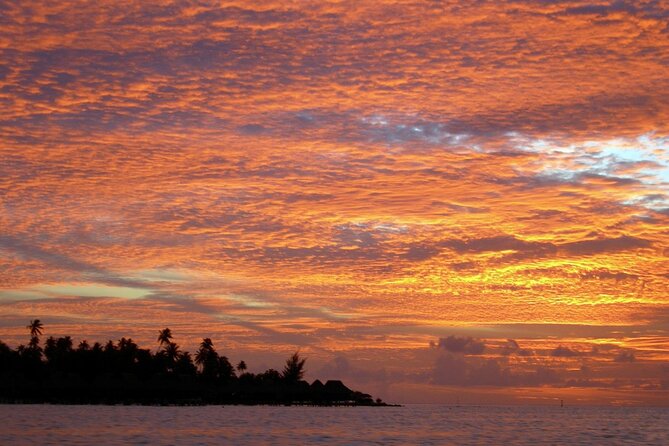 Reef Discovery Private Sunset Cruise in Bora-Bora - Weather reality: the cruise depends on good conditions