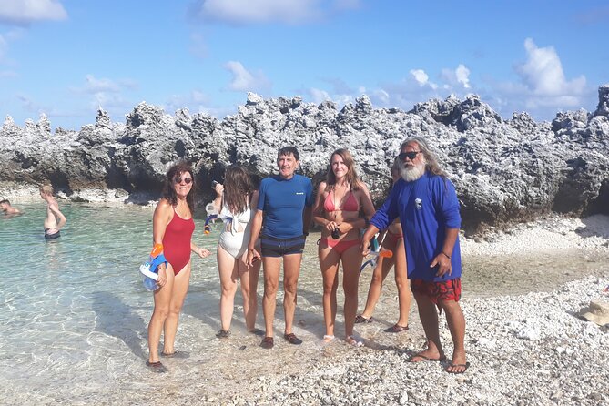 Reef island private tour - Tiputa Pass in the afternoon: dolphins and aquarium snorkeling