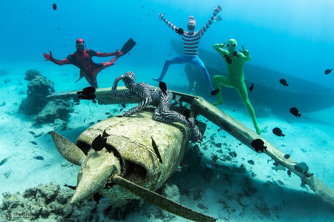 Respectful whale excursion to Tahiti in 4h30 - Crew and Boat Size: Why Captain Moana and Israel Get Mentioned So Often