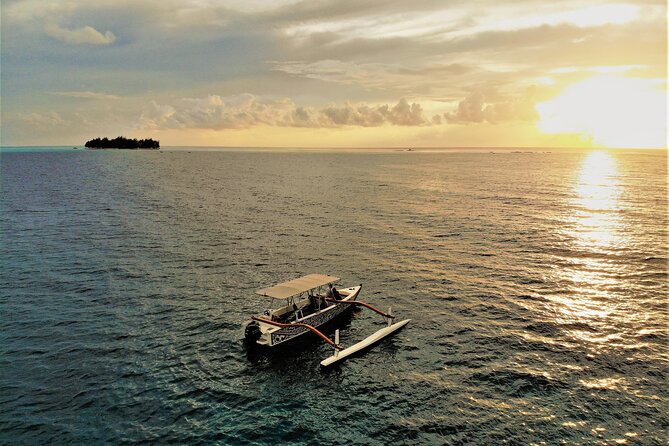Romantic Private Sunset and Motu Dinner for Two - Weather, minimums, and what flexibility really means