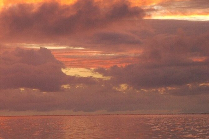 Sunset sailing trip on the Lagoon of Tahiti - Who this Lagoon of Tahiti sunset sail suits best