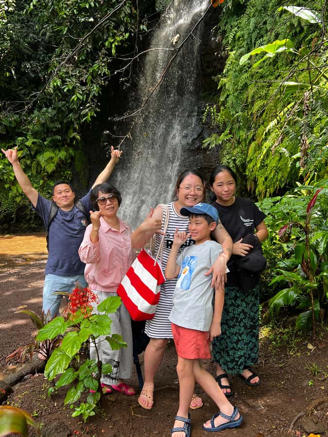 Tahiti: Unique Full Day West Coast, Combo Tour to Teahupoo - Papara coconut oil and Tahitian Secrets, where monoi makes sense