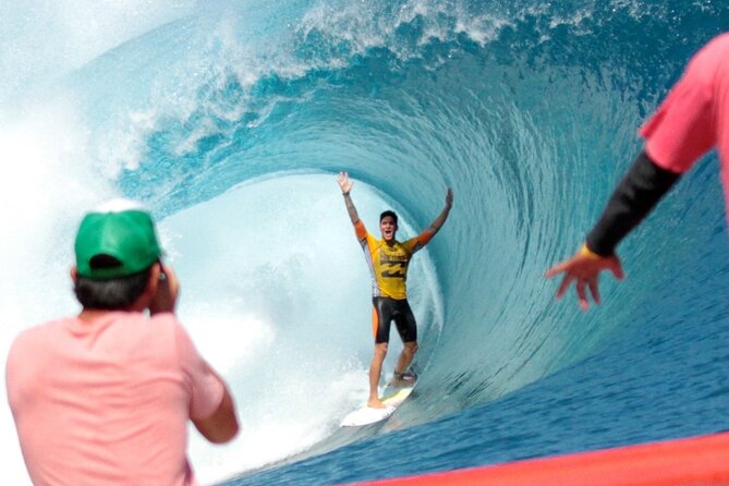 Taxi Boat to Watch the Teahupoo International Surfing Competition - Small-group attention, plus a human guide vibe