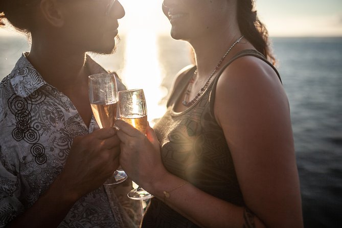 Toa Boat Bora Bora Private Sunset On Majestic Pontoon Boat - The 3:00 pm start, and how you’ll feel the light change