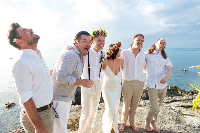 Unique photo shoot in the heart DE Moorea: Beach & mountain combo - What the photographer will do for you (and why that helps)