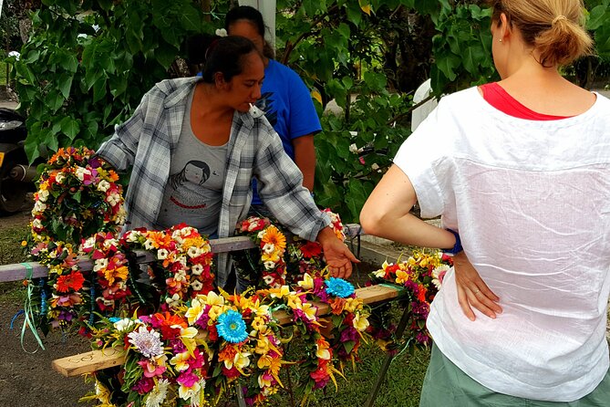 Unique Tahiti tour to Teahupoo, small group, full day combo tour - Key things I’d circle on your map